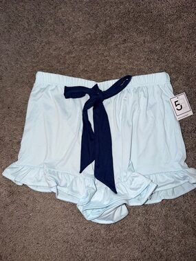 Ruffle shorts NWT woman’s large